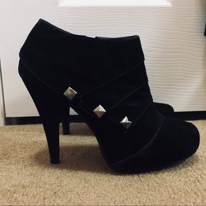 Black suede heel booties